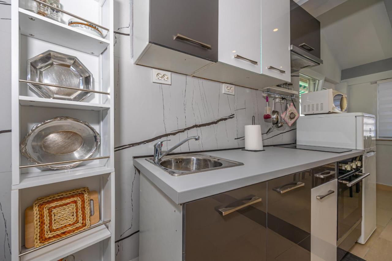 Apartments Lapis Ядраново Екстериор снимка