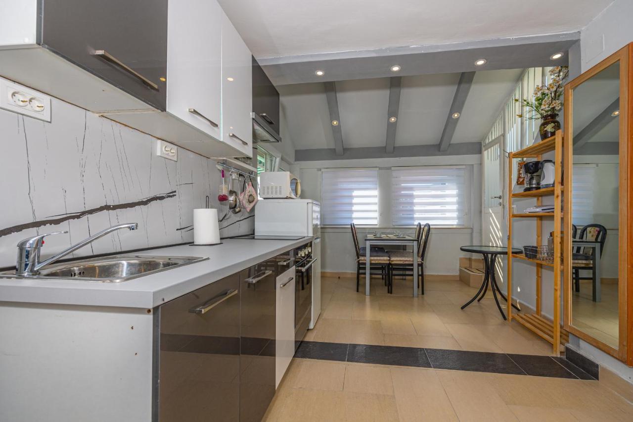Apartments Lapis Ядраново Екстериор снимка