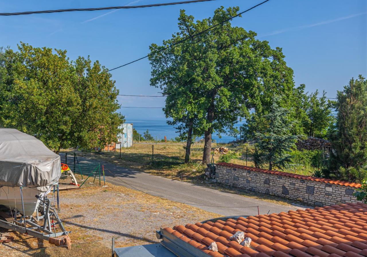 Apartments Lapis Ядраново Екстериор снимка