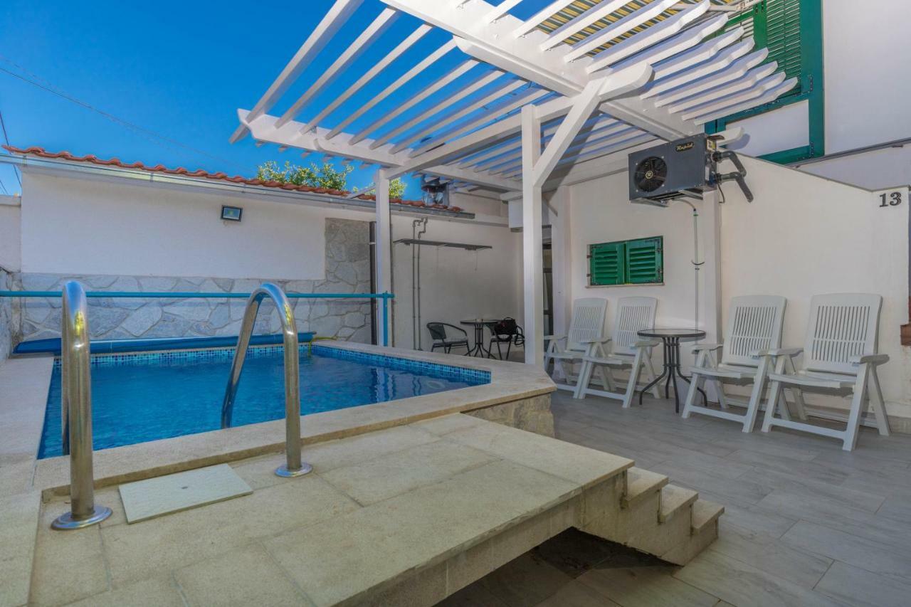 Apartments Lapis Ядраново Екстериор снимка