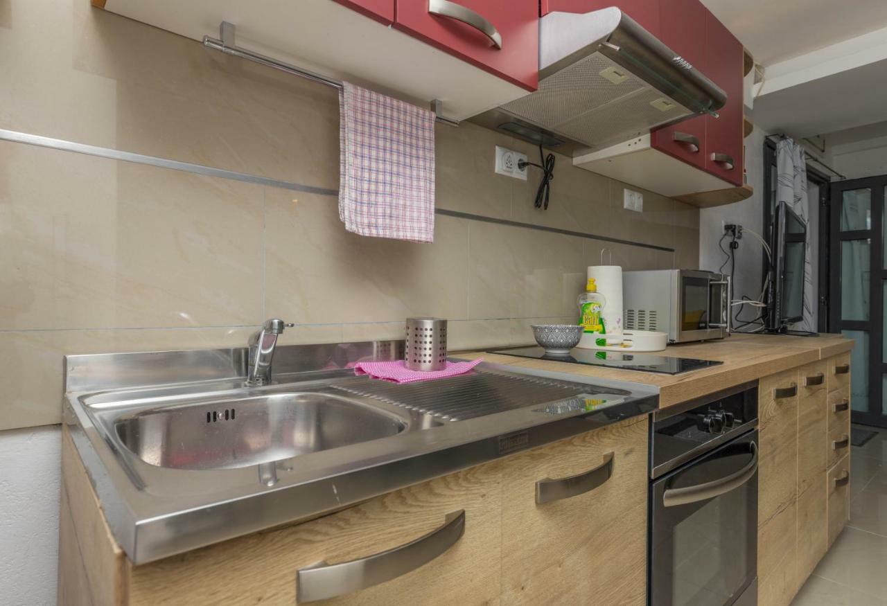 Apartments Lapis Ядраново Екстериор снимка